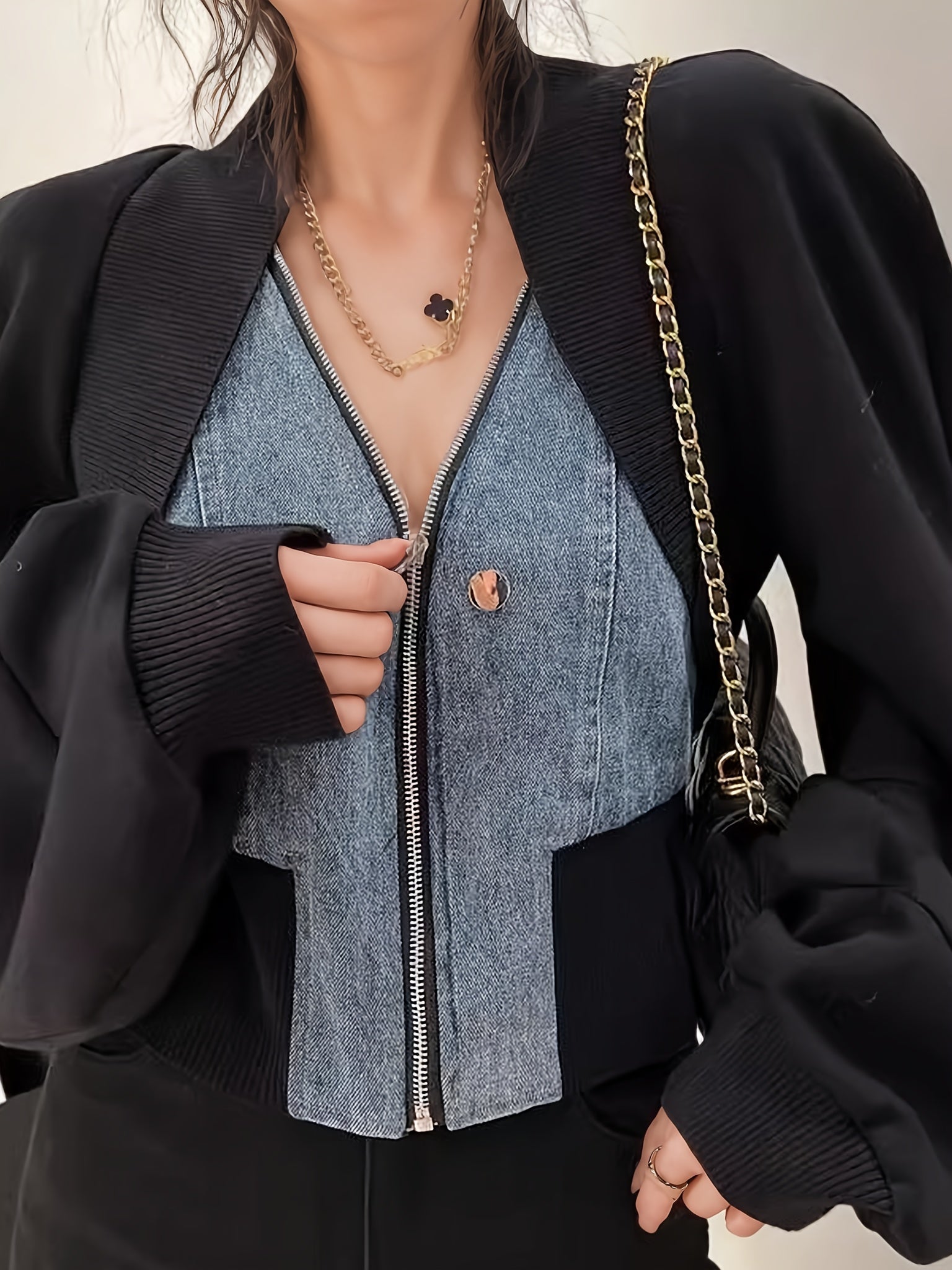 Plus-size Fashion Long-sleeved Denim Jackets, Zippered Short Denim Jackets with Patchwork, Women's Casual Denim Clothing