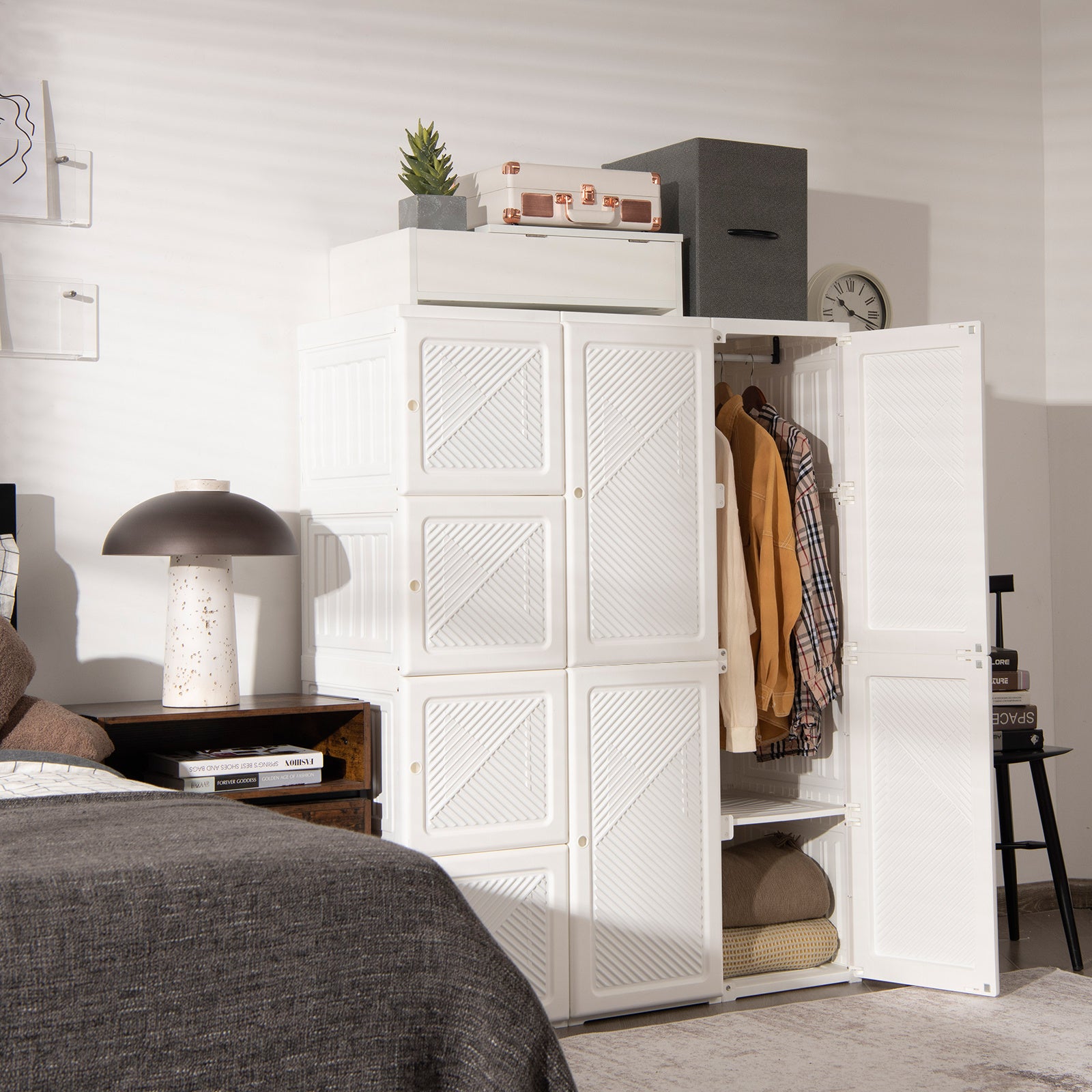 GYMAX Portable Wardrobe Closet, Foldable Closet Clothes Organizer w/ Cubby Storage, Hanging Rods, Magnet Doors, Odorless Material, Stable Structure, Easy Assemble, Folding Bedroom Armoire for Locker Room, Living Room