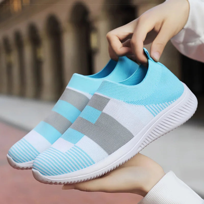 Women's Sports Shoes 2025 Soft Shoes Woman Casual Zapatillas De Mujer Slip-on Footwear Flat Casual Shoes Sneakers Tennis Female