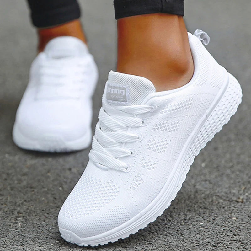 Women's Sneaker 2025 New Fashion Breathable Trainers Comfortable Sneakers Mesh Fabric Lace Up Women's Tennis Shoes For Women